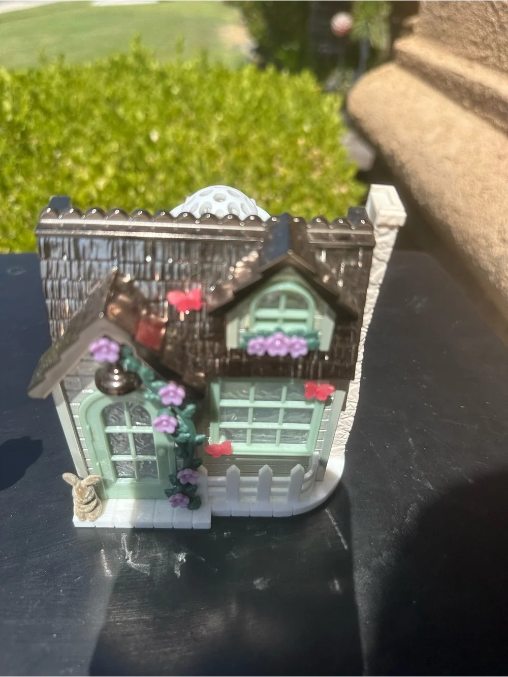 Whimsical Miniature Garden House Figurines - Pink & Mint